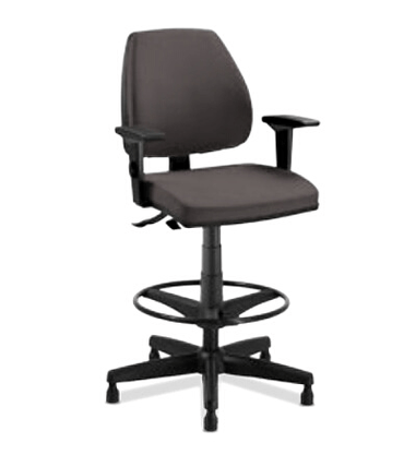 Cadeira Secretaria Pro Stool Tecido Giratória com Base Caixa Fixa Polai Preta Com Regulagem de Altura e Aro- Cavaletti