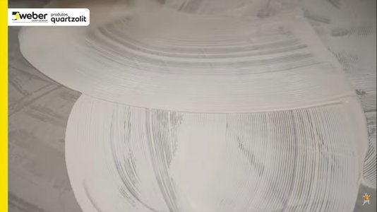 Cola para piso vinílico 18 kg Quartzolit