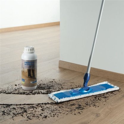 Detergente p/ Limpeza de Pisos Laminados e Vinílicos- Embalagem 1L