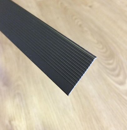 Perfil Passadeira B-200 de alumínio 30x3000mm Fume- Barra com 3mts