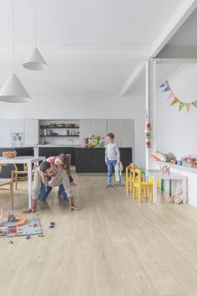 Piso Laminado Impressive 190x1380x8mm Quick Step Carvalho Bege