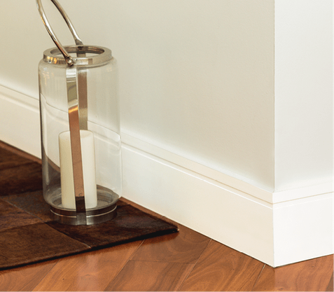 Rodapé de MDF Premium 10cm Branco com friso -2,40mts