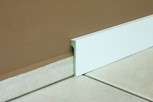 Rodapé Santa Luzia Poliestireno Reforma 583 150x20mm Branco-2,40m