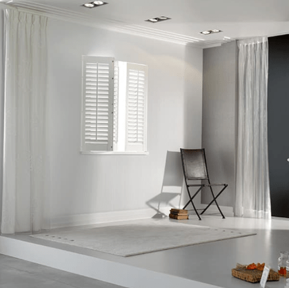 Rodateto Poliestireno ST4 130X130x2000mm Branco Gart-2m