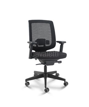 Cadeira Presidente C3 Giratória Sincronizada Preta Braços 4D- Cavaletti