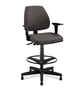 Cadeira Secretaria Pro Stool Tecido Giratória com Base Caixa Fixa Polai Preta Com Regulagem de Altura e Aro- Cavaletti